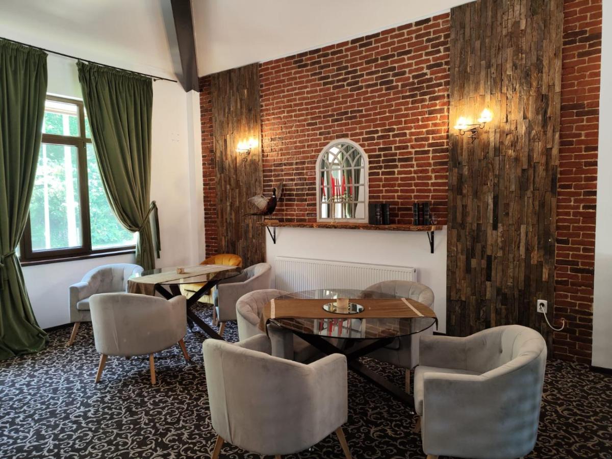 Hotel Curtea Domneasca Vaslui Zewnętrze zdjęcie