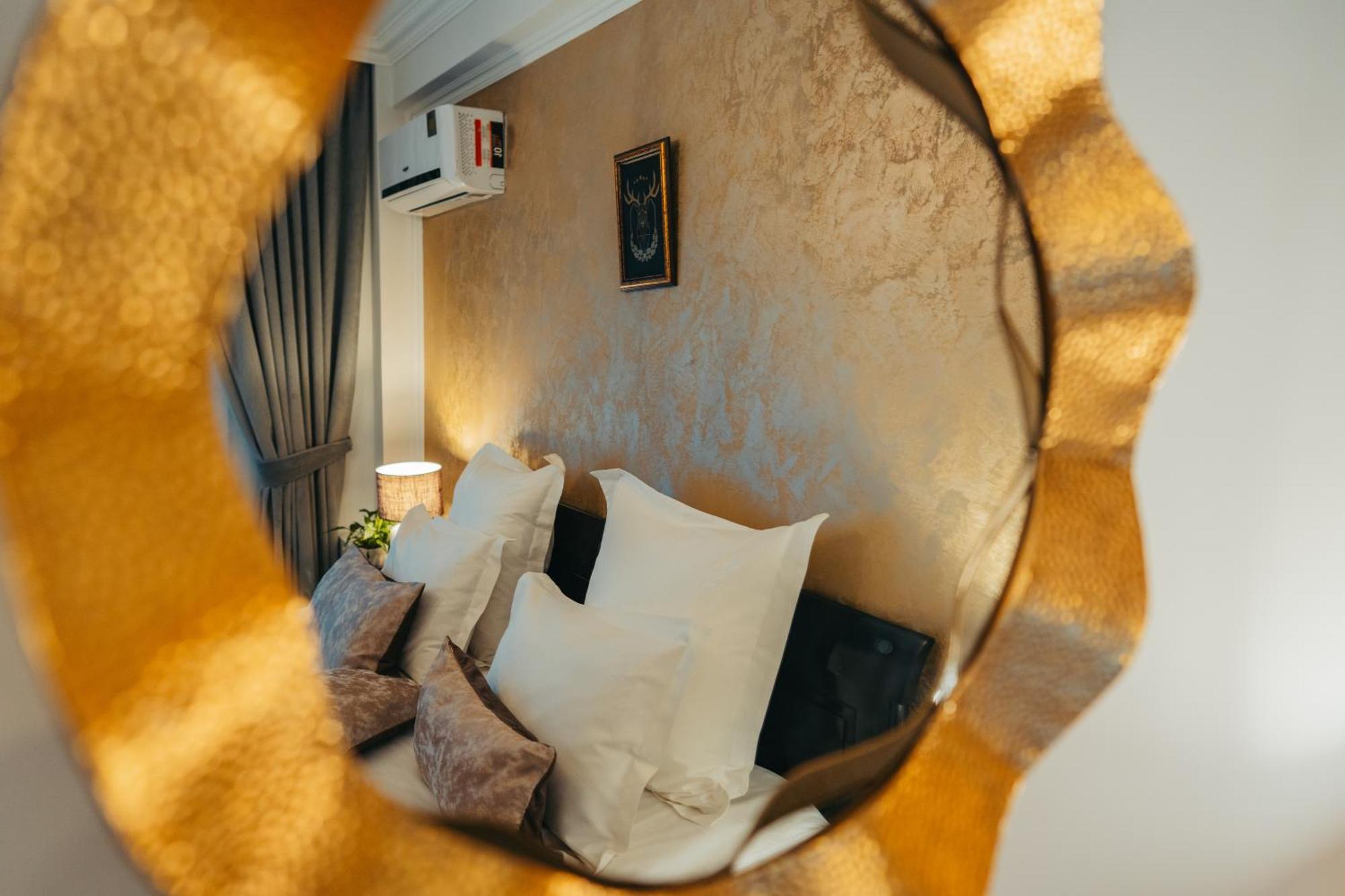 Hotel Curtea Domneasca Vaslui Zewnętrze zdjęcie