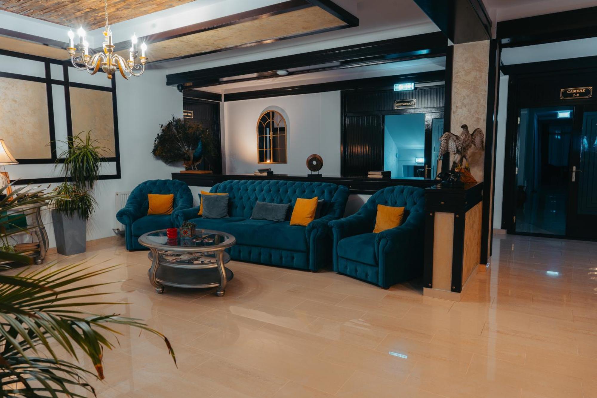 Hotel Curtea Domneasca Vaslui Zewnętrze zdjęcie