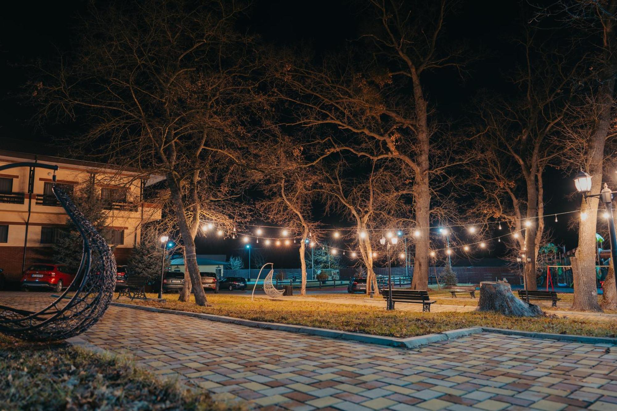 Hotel Curtea Domneasca Vaslui Zewnętrze zdjęcie